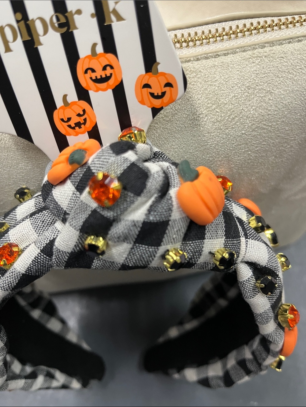 NWT Piper Black & White Gingham Headband with Orange Pumpkin Accents - Picture 3 of 5